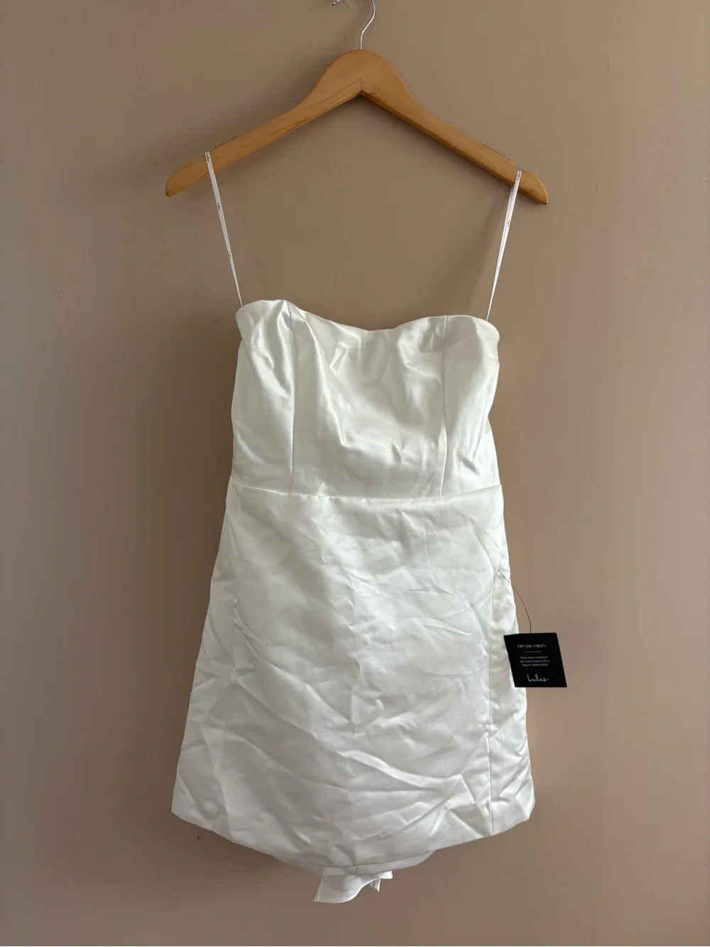 Lulus Soiree Hour White Satin Strapless Bow Mini Dress Size Medium Bachelorette - Picture 3 of 10